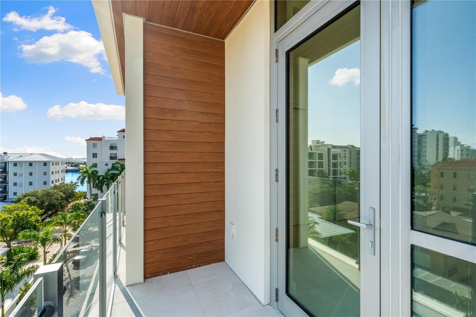 Condominium at 111 GOLDEN GATE #403, SARASOTA, photo 24 of 55