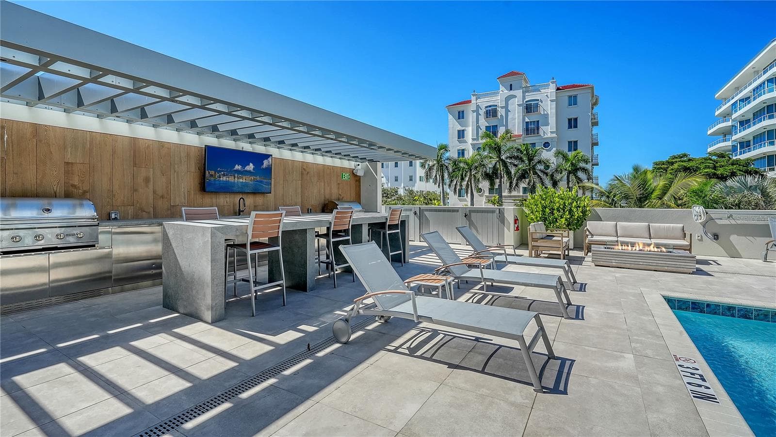 Condominium at 111 GOLDEN GATE #403, SARASOTA, photo 33 of 55