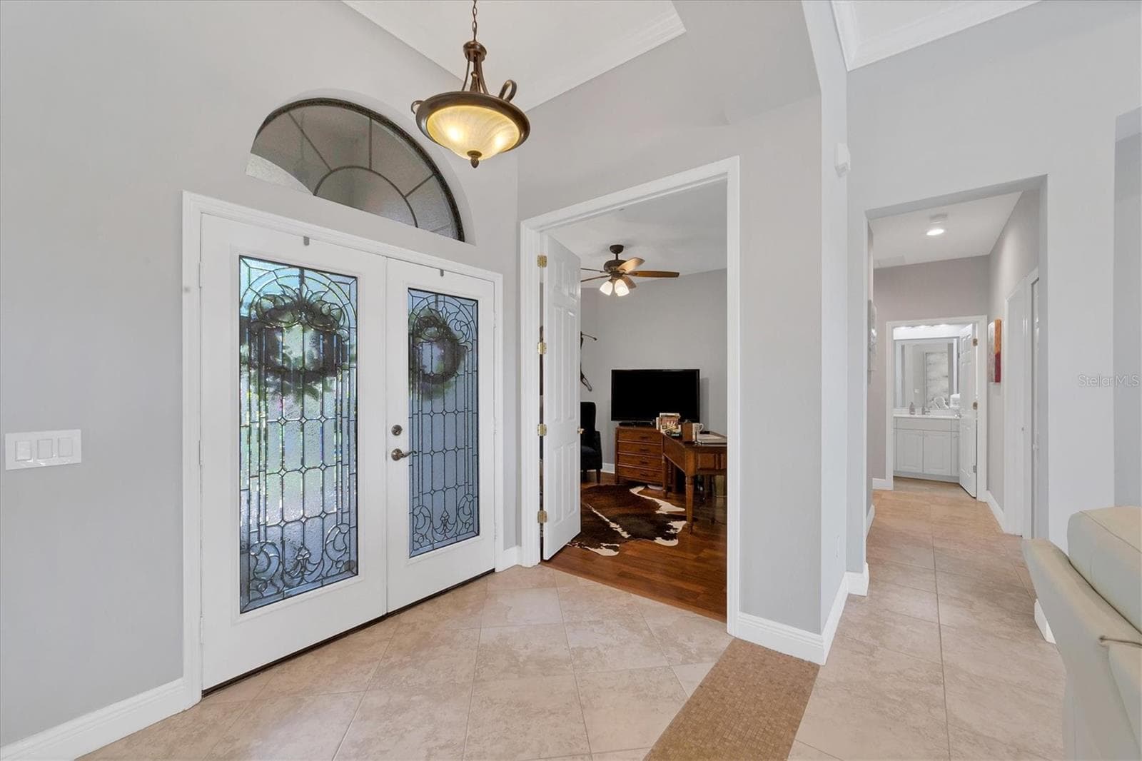 Single Family Residence at 13853 SIENA LOOP, LAKEWOOD RANCH, photo 6 of 68