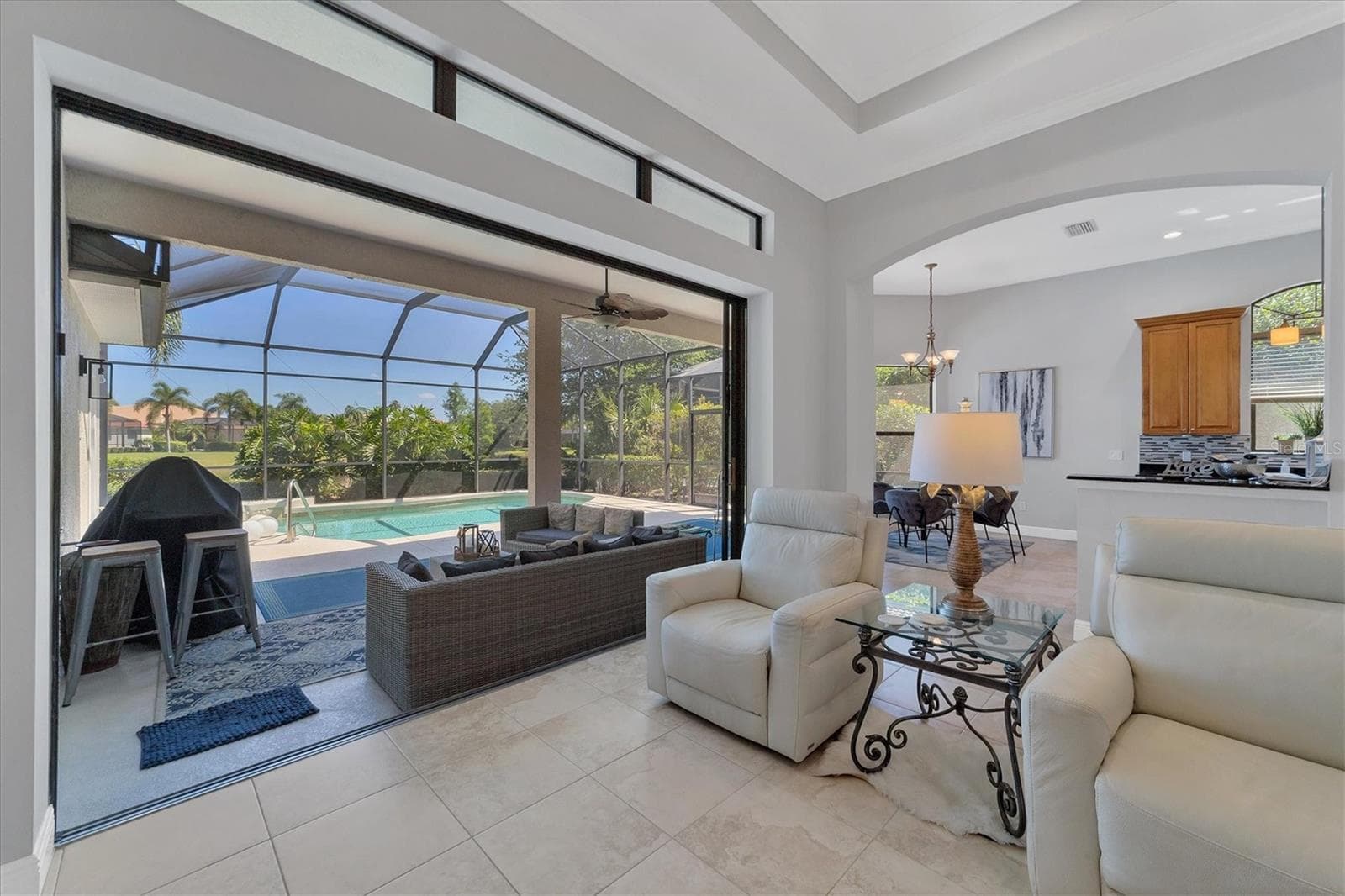 Single Family Residence at 13853 SIENA LOOP, LAKEWOOD RANCH, photo 12 of 68