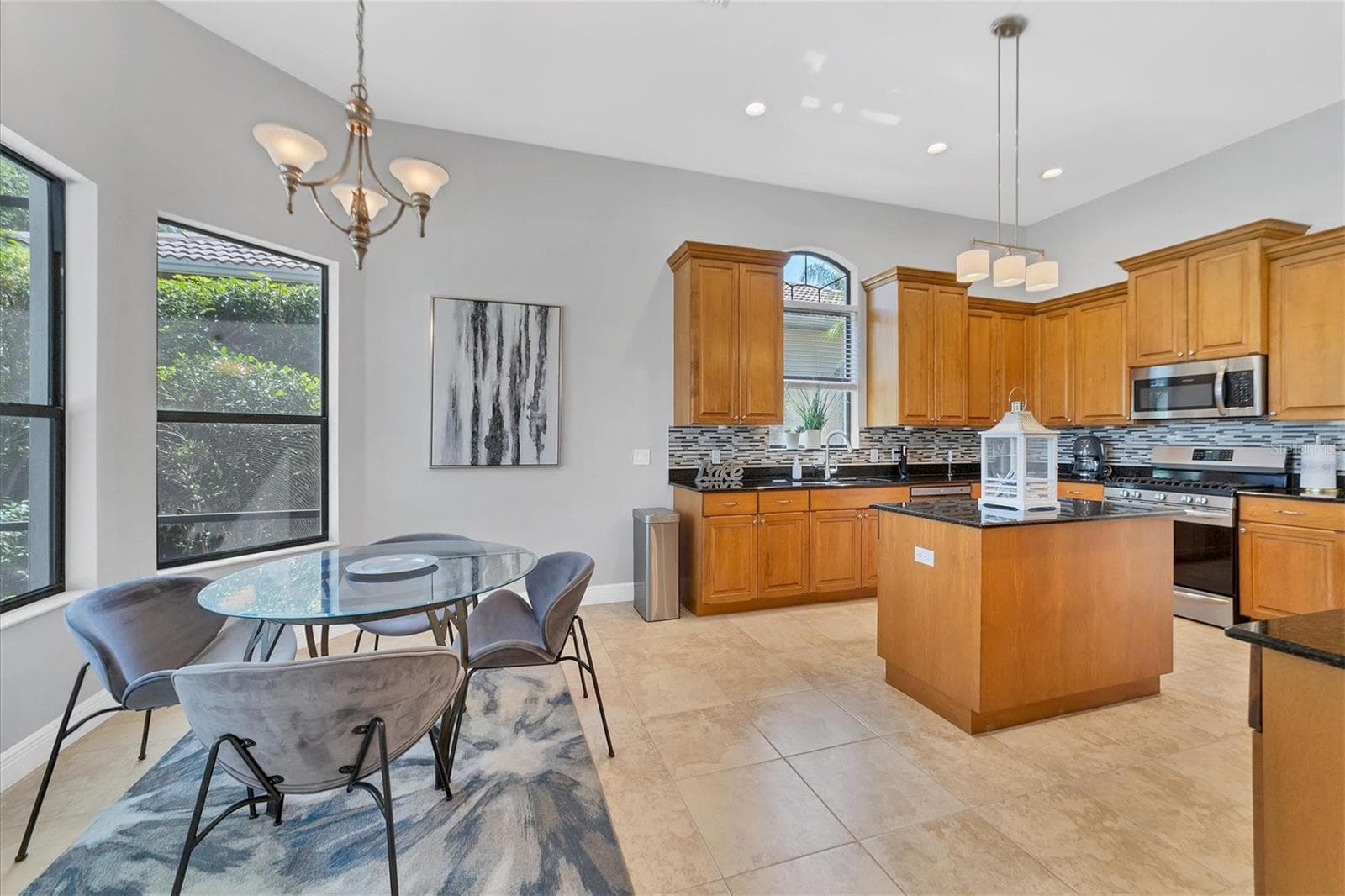 Single Family Residence at 13853 SIENA LOOP, LAKEWOOD RANCH, photo 16 of 68