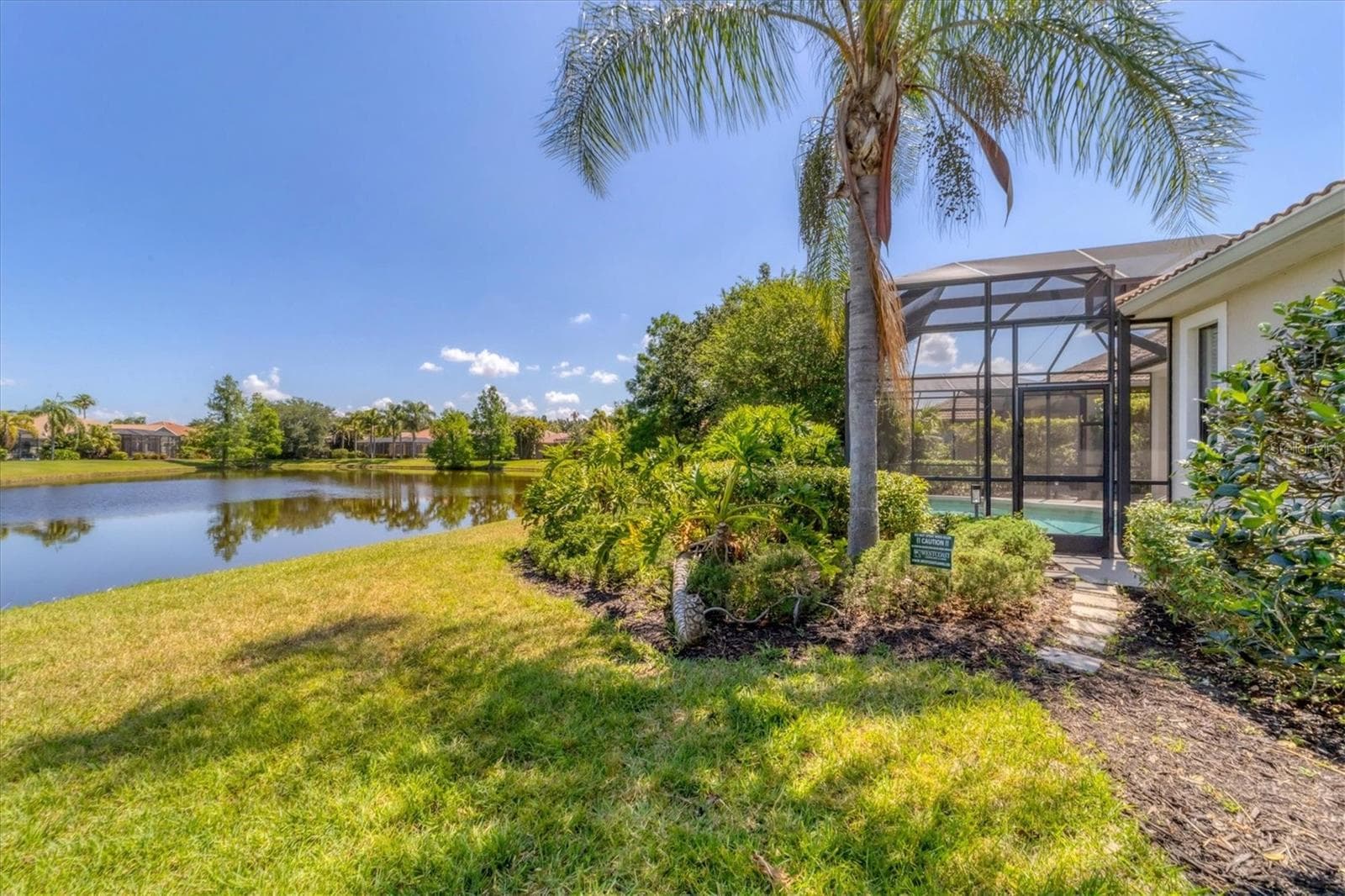 Single Family Residence at 13853 SIENA LOOP, LAKEWOOD RANCH, photo 32 of 68