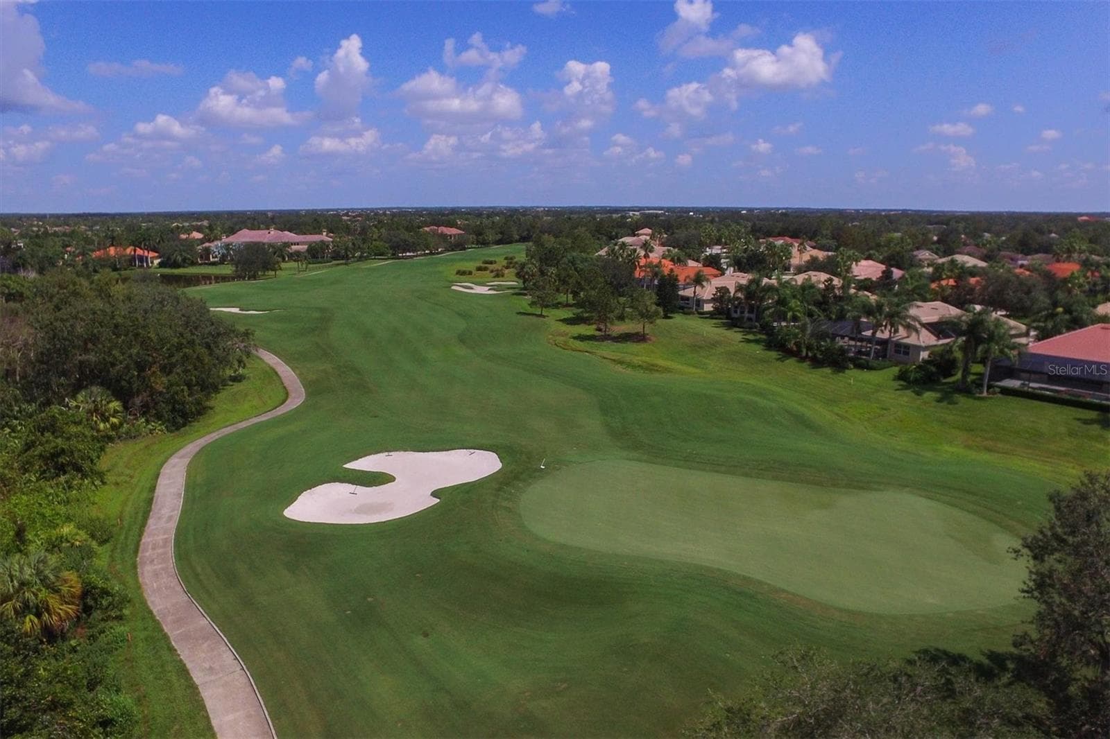 Single Family Residence at 13853 SIENA LOOP, LAKEWOOD RANCH, photo 51 of 68