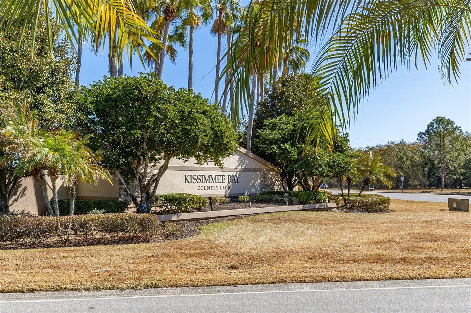 Single Family Residence at 2747 KISSIMMEE BAY CIR, KISSIMMEE, photo 50 of 62