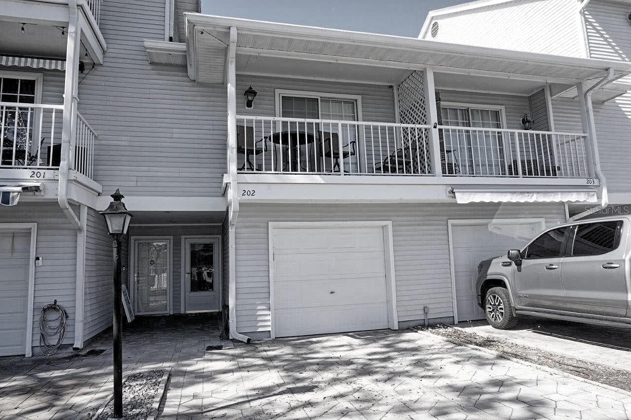Townhouse at 2051 VISTA DEL SOL CIR #202, LUTZ, photo 39 of 40