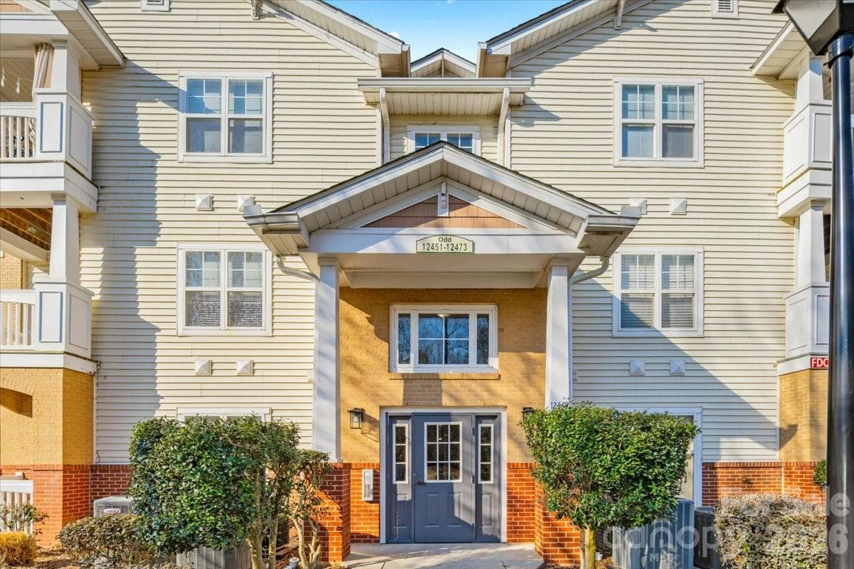 Condominium at 12451 Copper Mountain Boulevard, Charlotte, photo 35 of 36