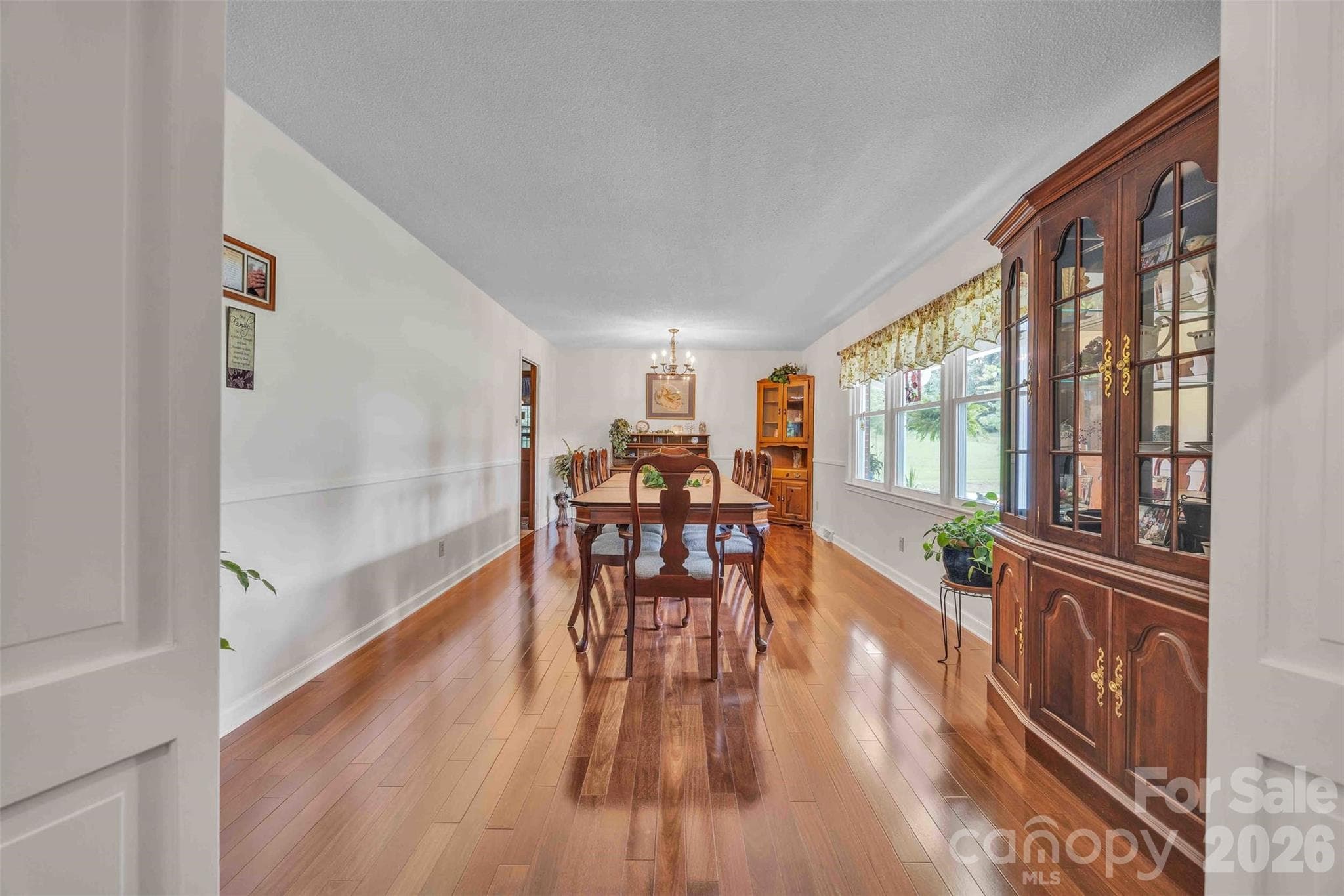 Single Family Residence at Statesville, photo 8 of 47