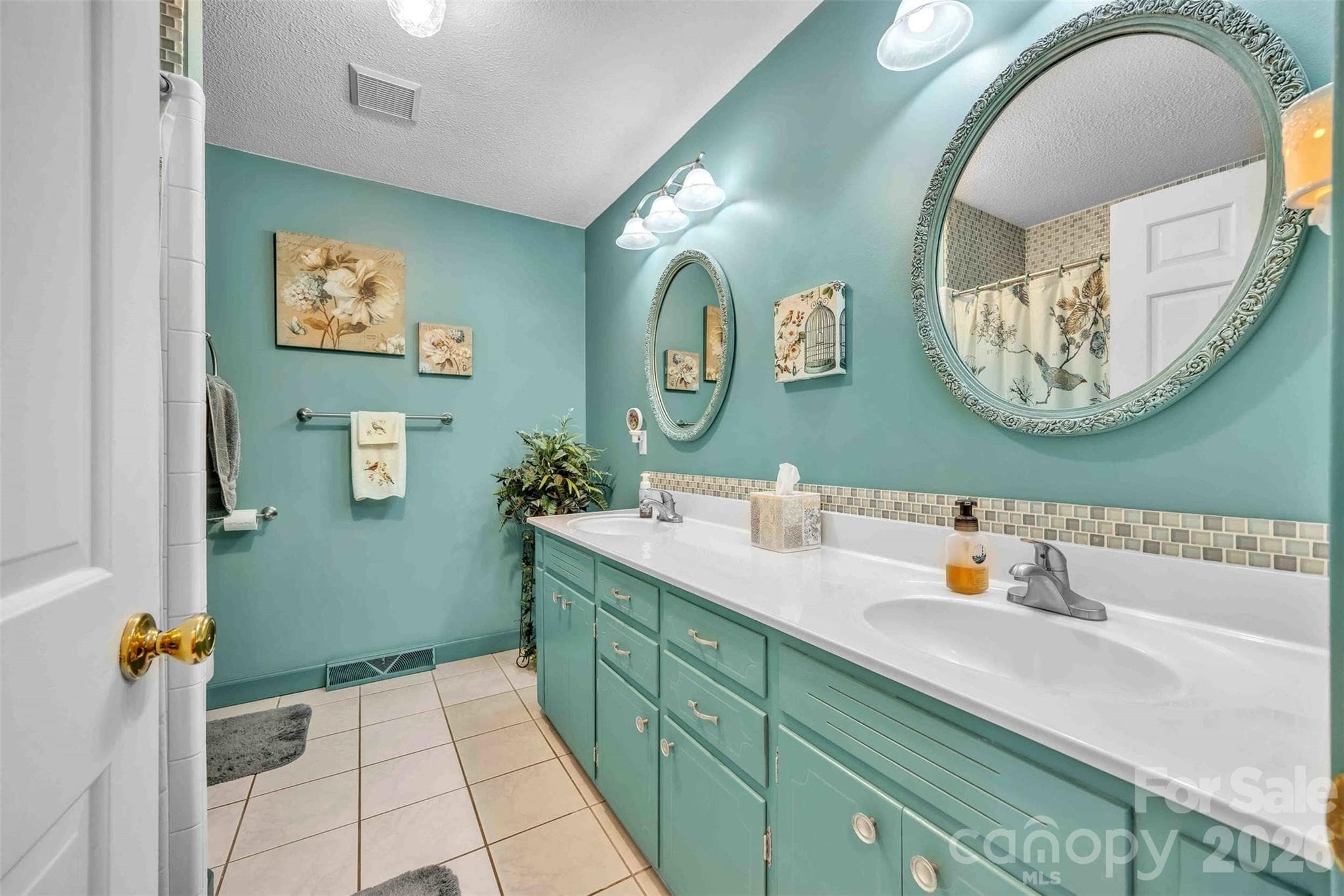 Single Family Residence at Statesville, photo 22 of 47
