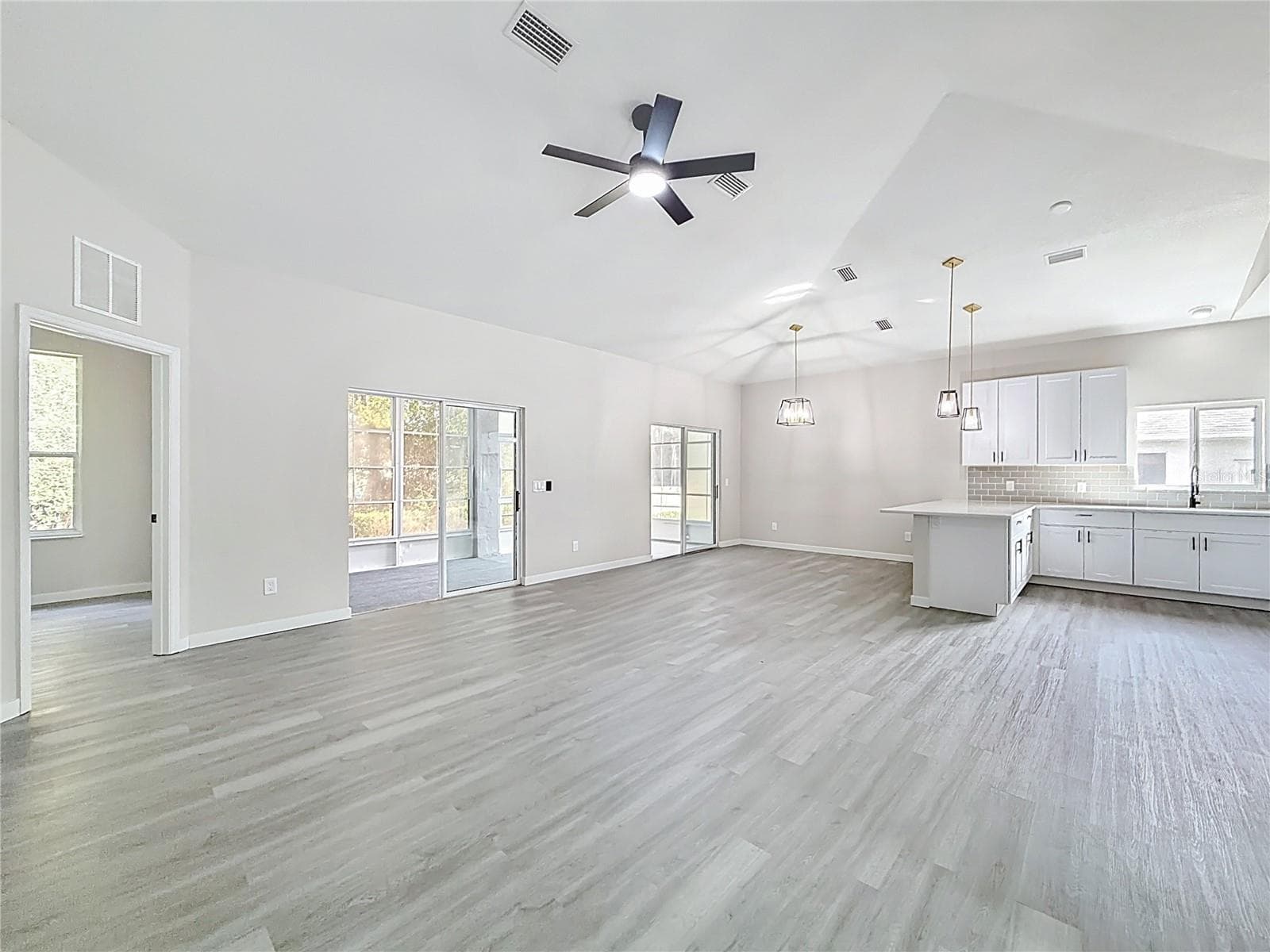 Single Family Residence at 5375 NW 26TH LN, OCALA, photo 11 of 86