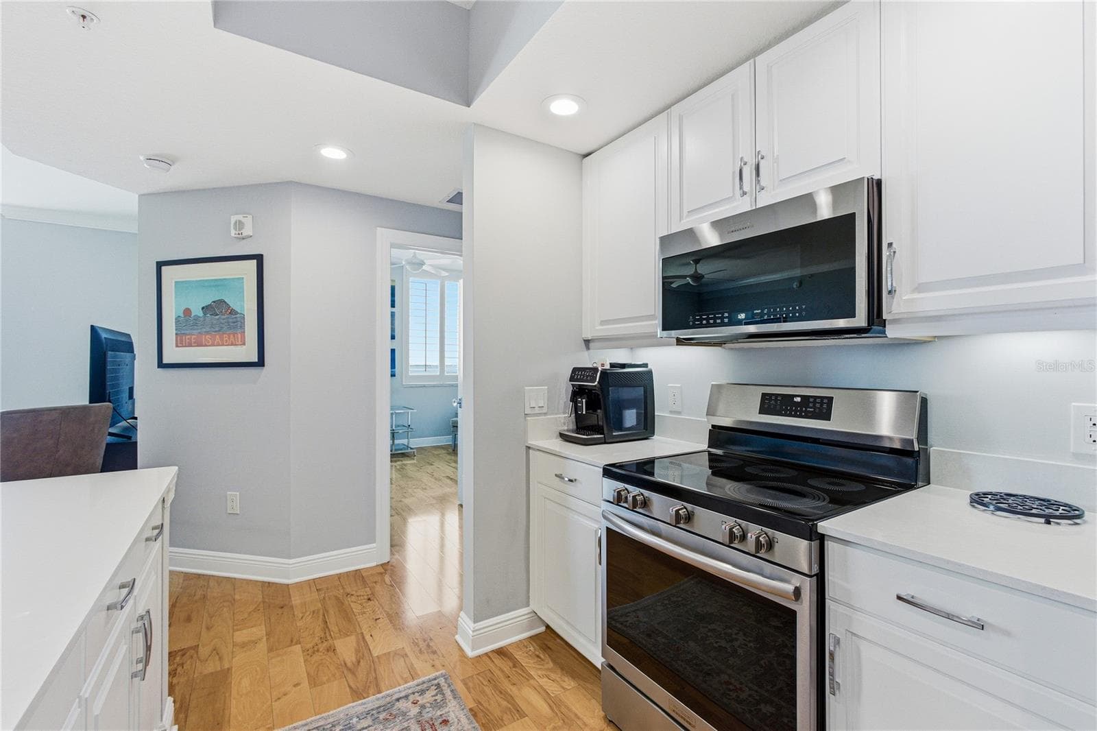 Condominium at 800 N TAMIAMI TRL #1203, SARASOTA, photo 21 of 60