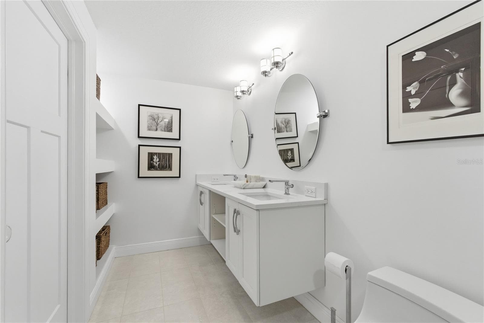 Condominium at 800 N TAMIAMI TRL #1203, SARASOTA, photo 27 of 60