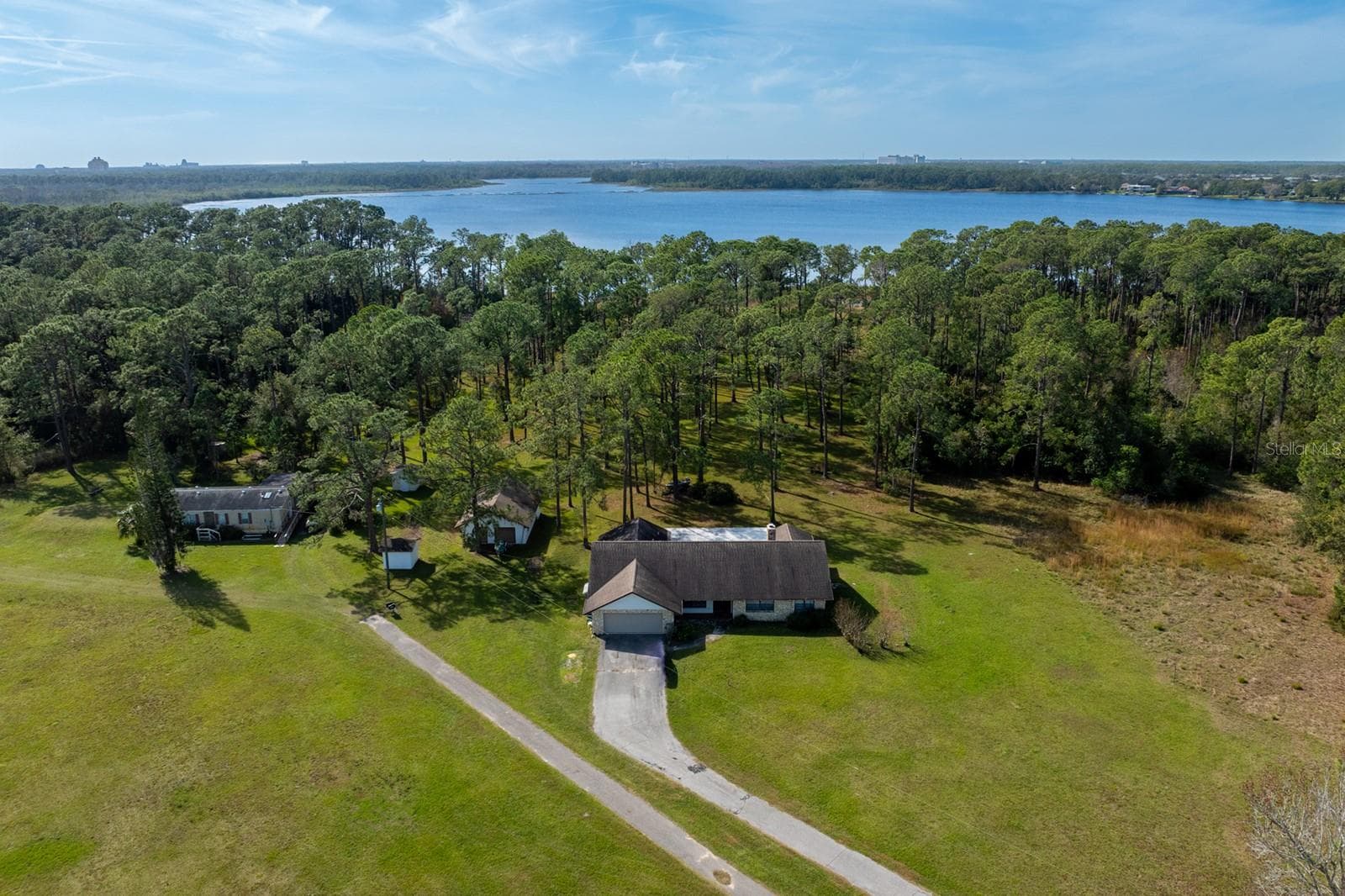 8822 WINTER GARDEN VINELAND RD