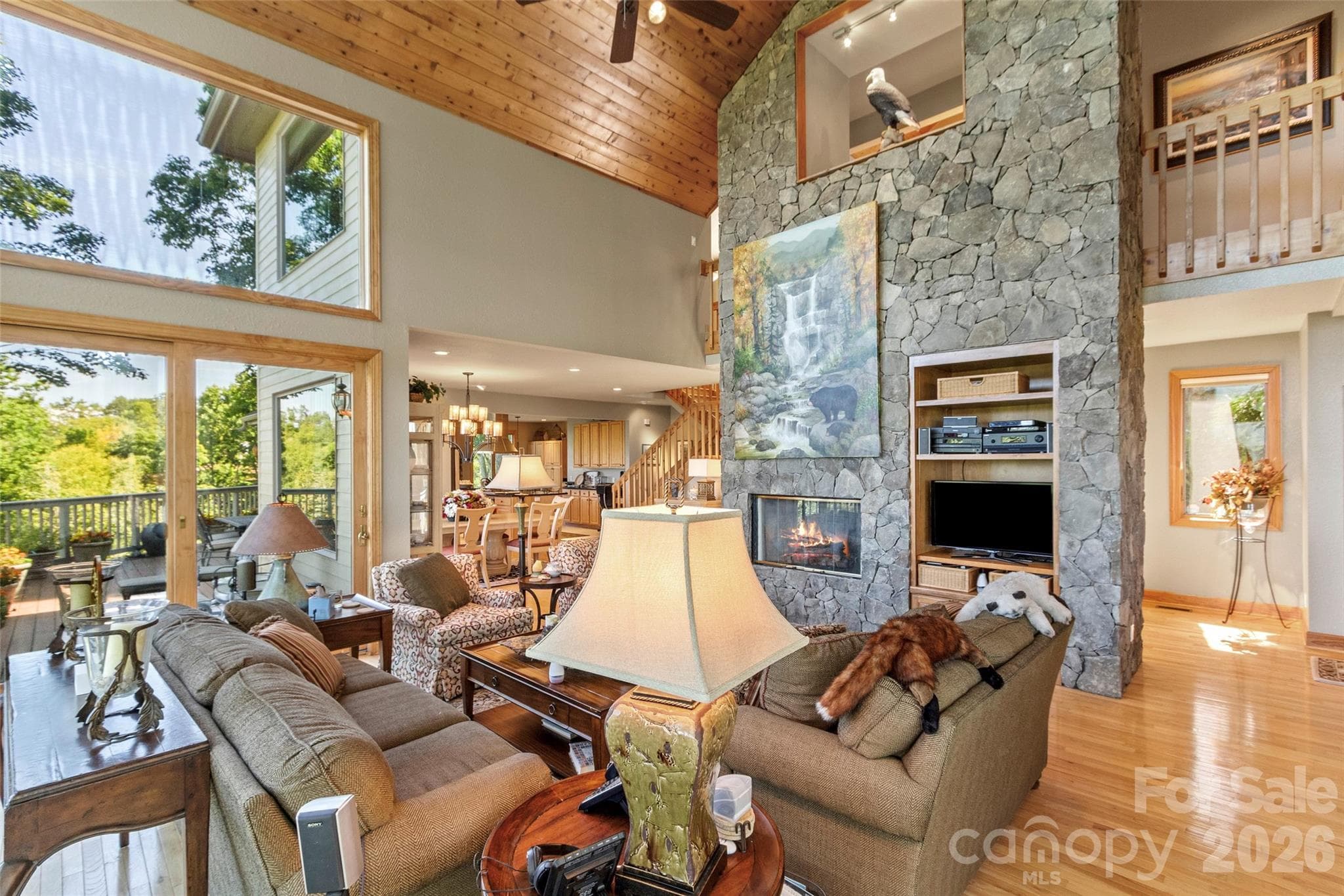 Single Family Residence at Burnsville, photo 6 of 44