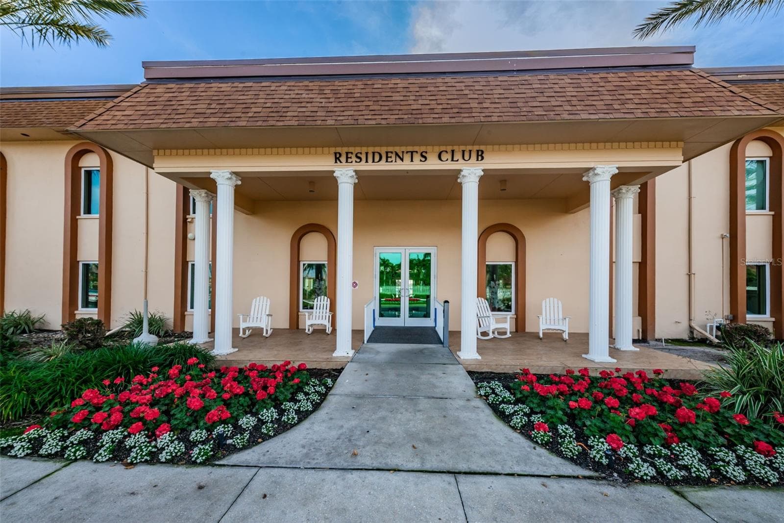 Condominium at 5130 BRITTANY DR S #807, ST PETERSBURG, photo 23 of 32