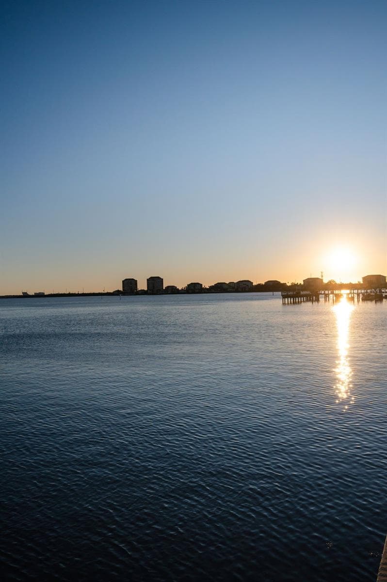 Condominium at 5130 BRITTANY DR S #807, ST PETERSBURG, photo 32 of 32