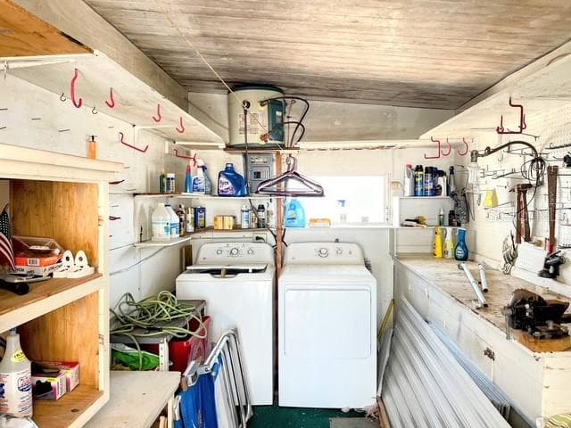 Mobile Home at 821 TURF, VENICE, photo 9 of 15
