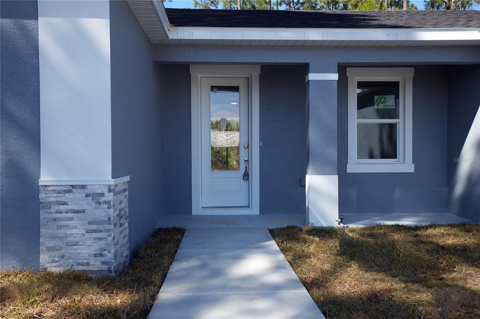 Single Family Residence at 1013 ASTON-MARTIN DR, SEBRING, photo 7 of 32