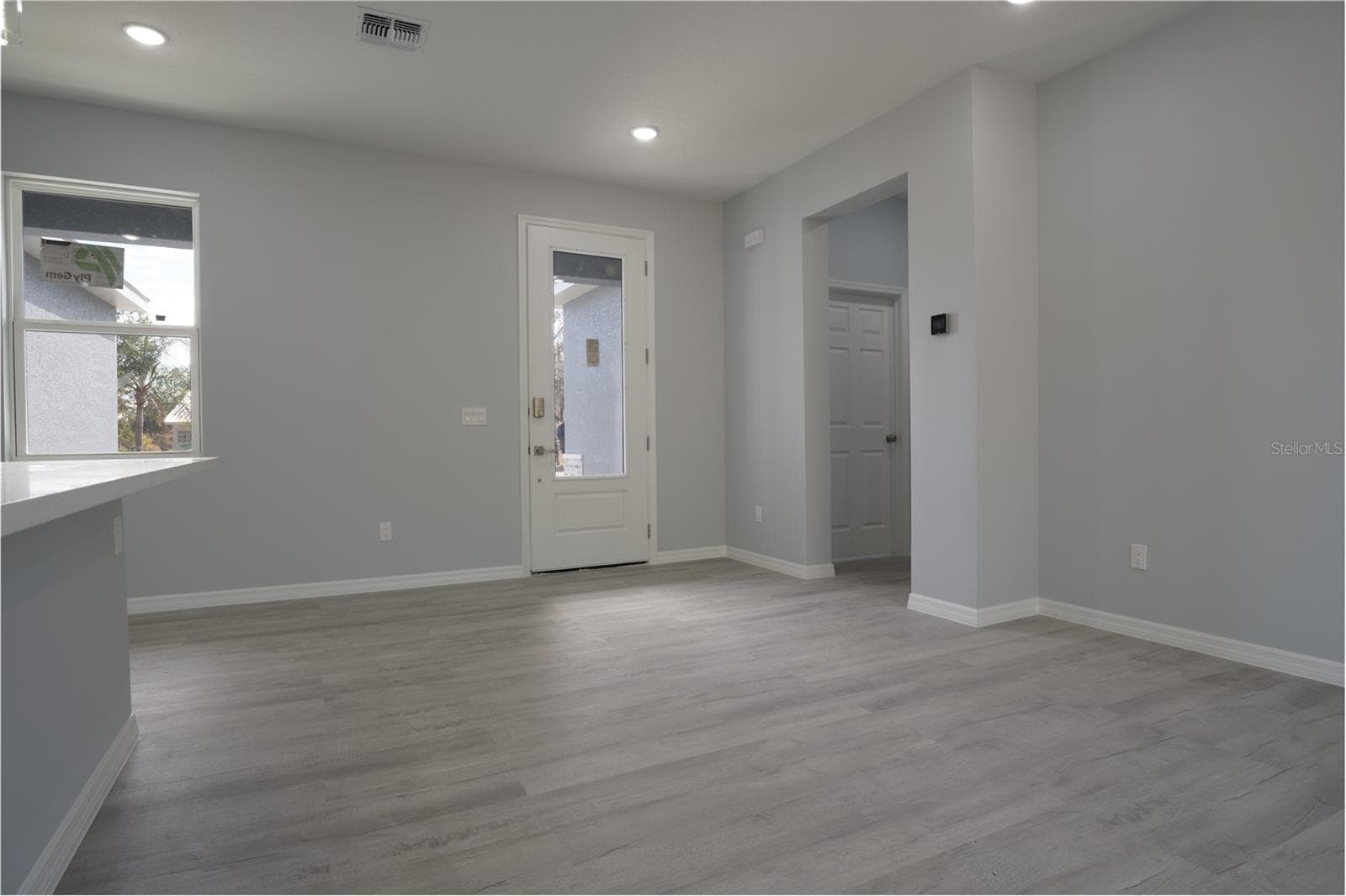 Single Family Residence at 1013 ASTON-MARTIN DR, SEBRING, photo 12 of 32
