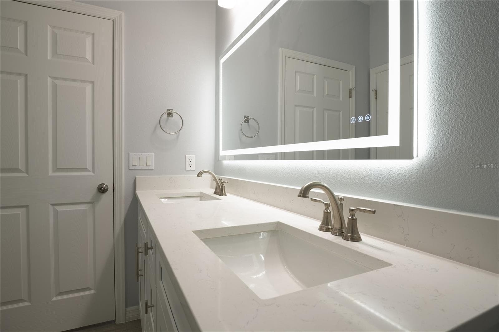 Single Family Residence at 1013 ASTON-MARTIN DR, SEBRING, photo 30 of 32
