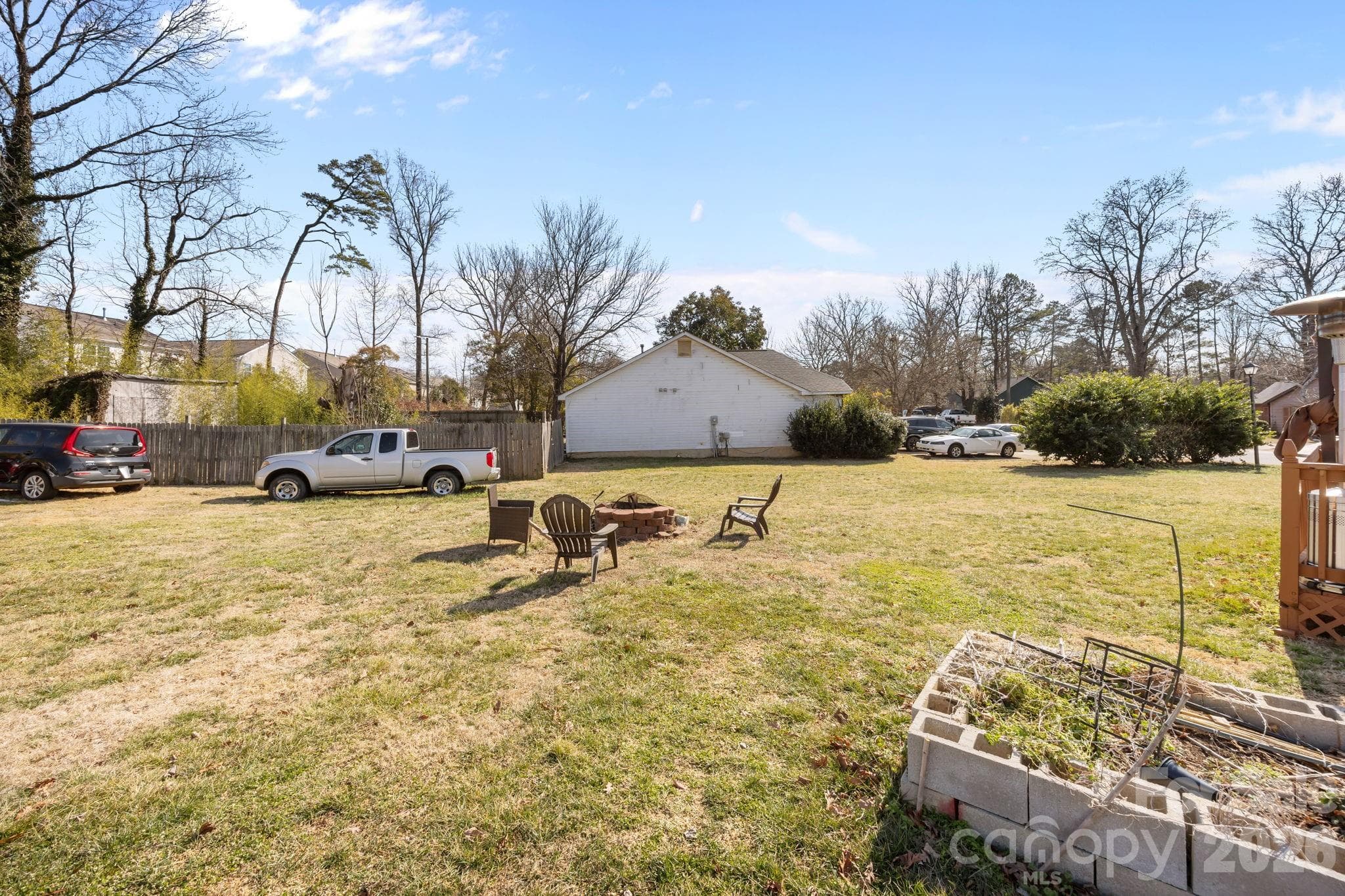 Single Family Residence at 5400 Barnview Court, Charlotte, photo 16 of 23