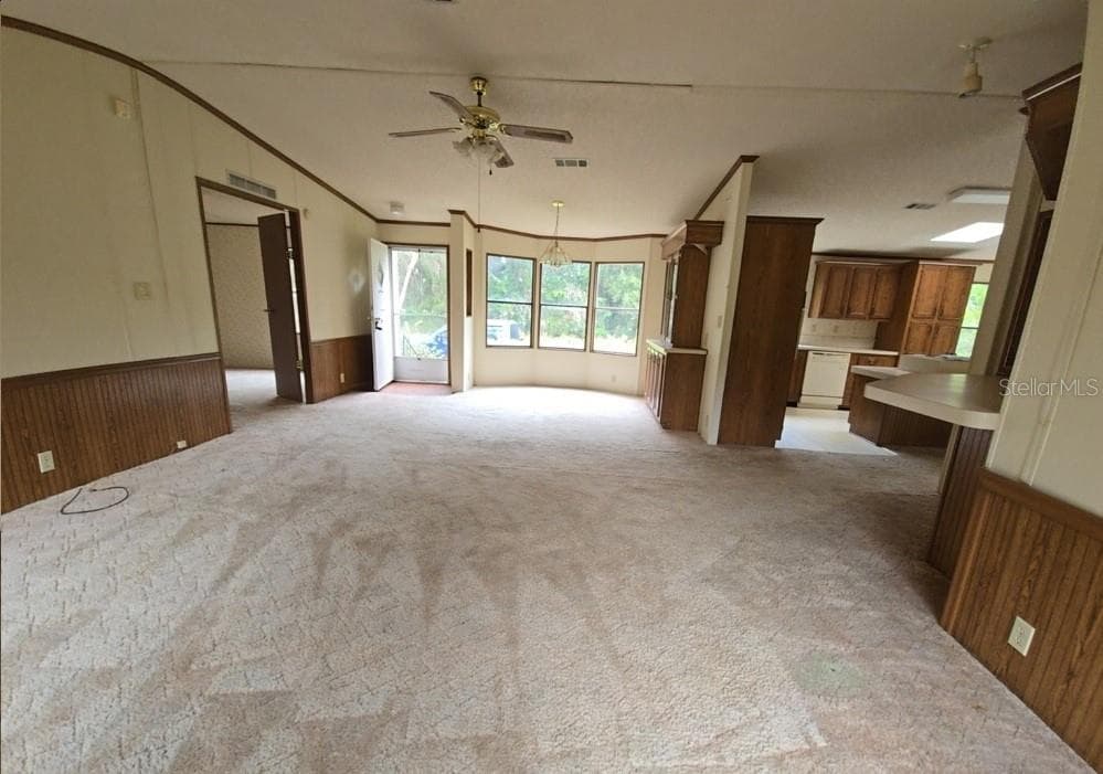 Manufactured Home at 12906 NW 38TH AVE, REDDICK, photo 7 of 19