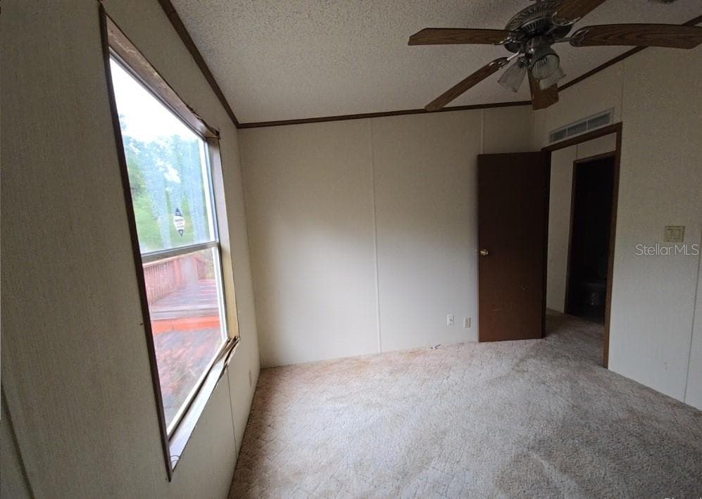 Manufactured Home at 12906 NW 38TH AVE, REDDICK, photo 14 of 19
