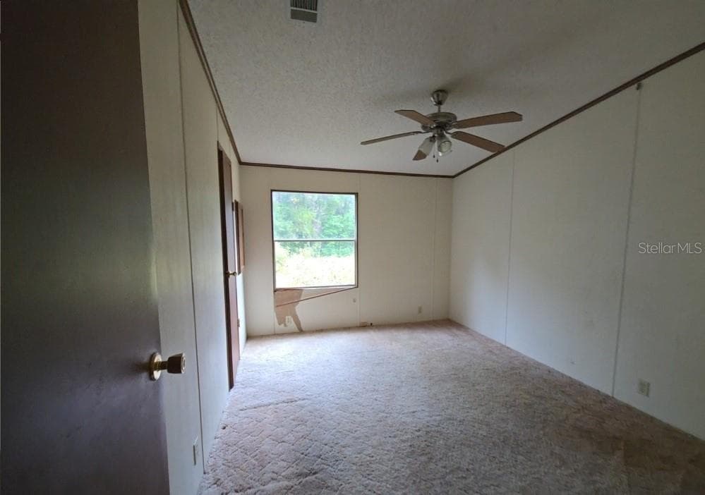 Manufactured Home at 12906 NW 38TH AVE, REDDICK, photo 17 of 19