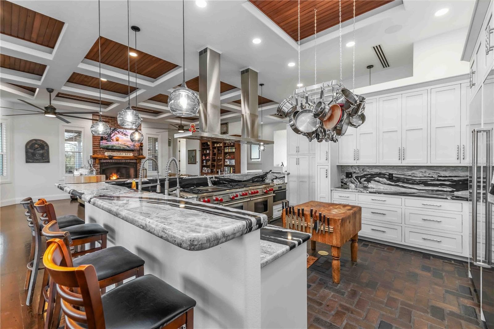Single Family Residence at 6680 GULF OF MEXICO DR, LONGBOAT KEY, photo 20 of 100