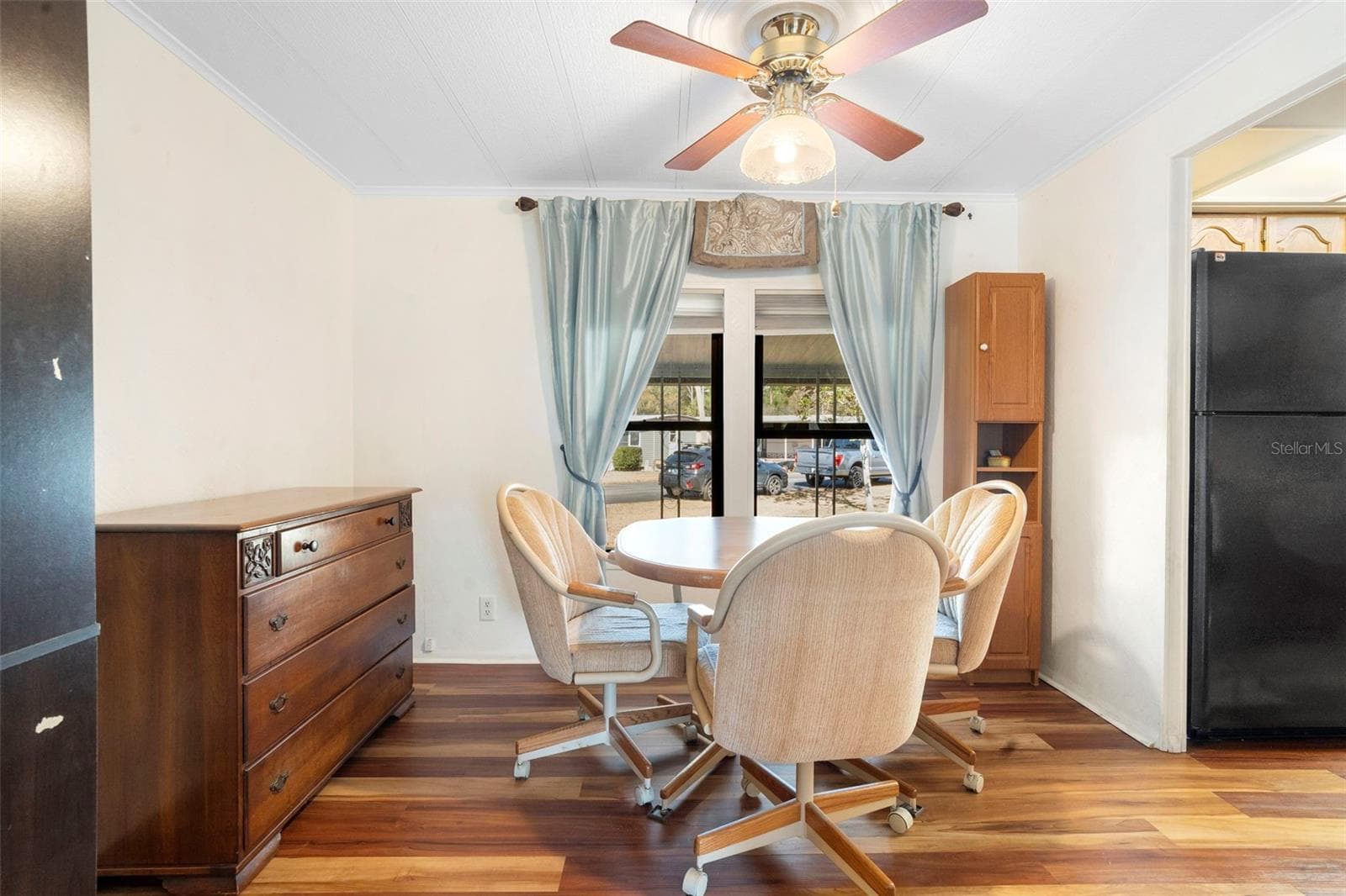 Dinette - 232 MEADOW LARK DR, OSTEEN