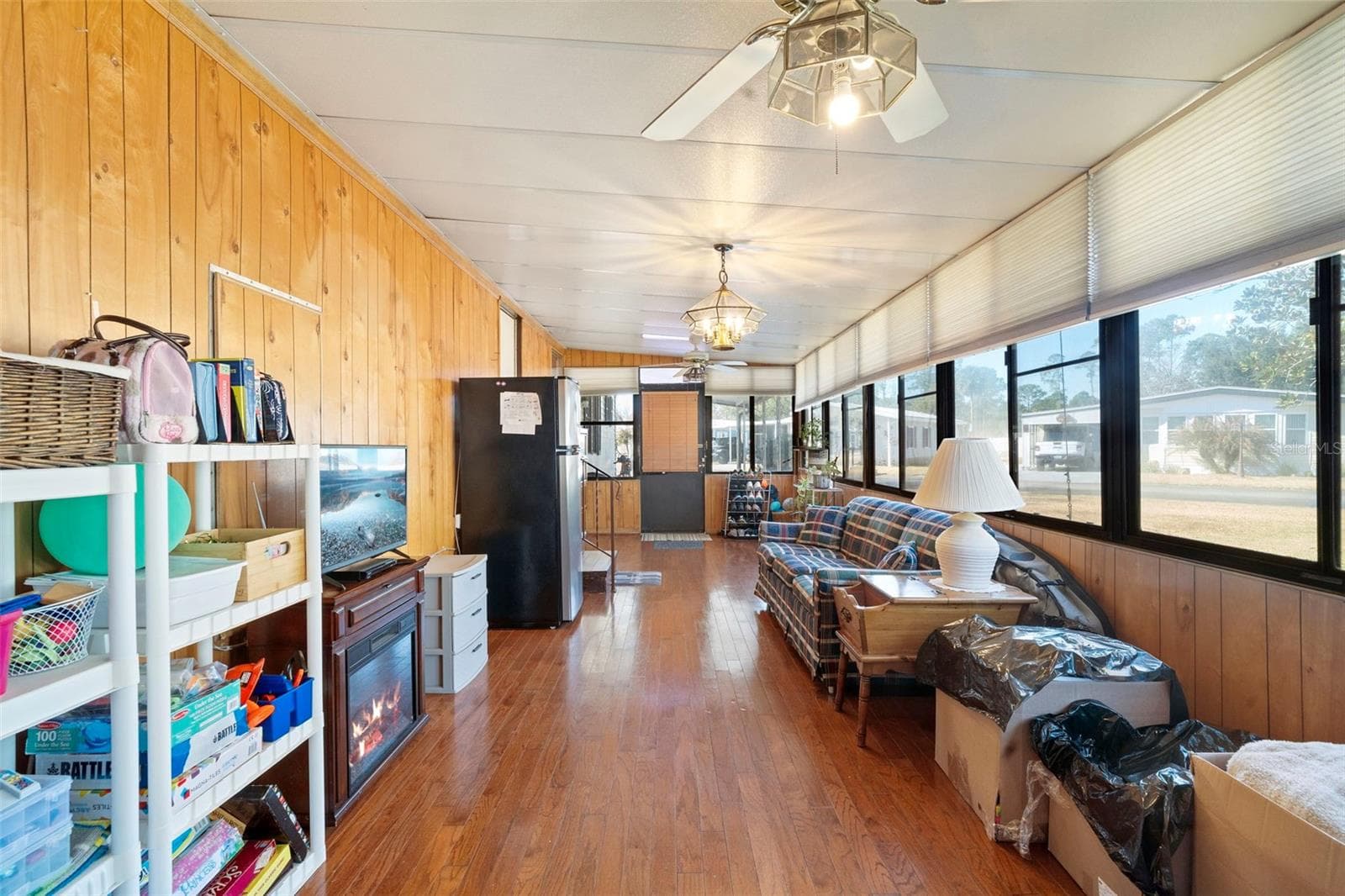 Manufactured Home at 232 MEADOW LARK DR, OSTEEN, photo 29 of 51