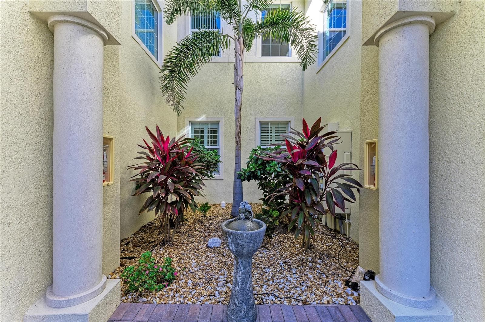 Condominium at 1246 RIVERSCAPE ST, BRADENTON, photo 12 of 77
