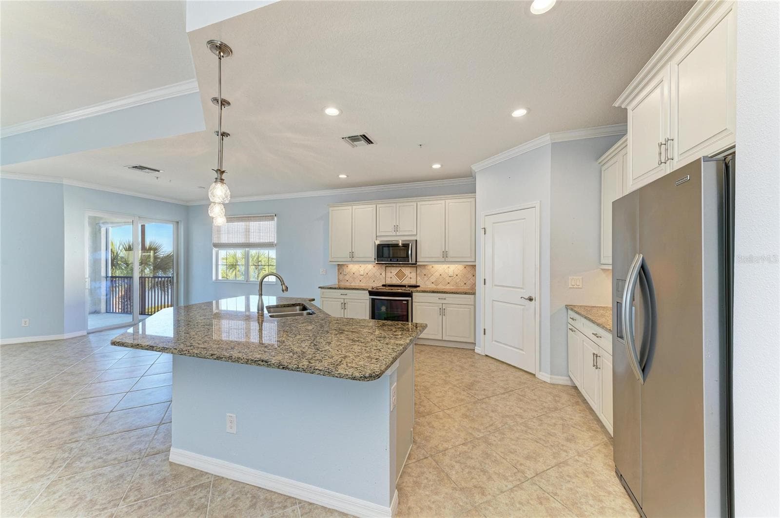 Condominium at 1246 RIVERSCAPE ST, BRADENTON, photo 18 of 77
