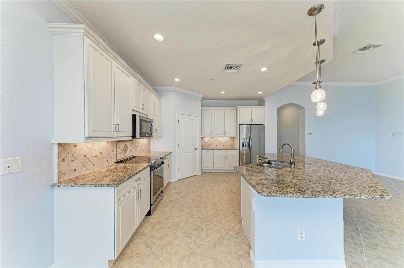 Condominium at 1246 RIVERSCAPE ST, BRADENTON, photo 20 of 77
