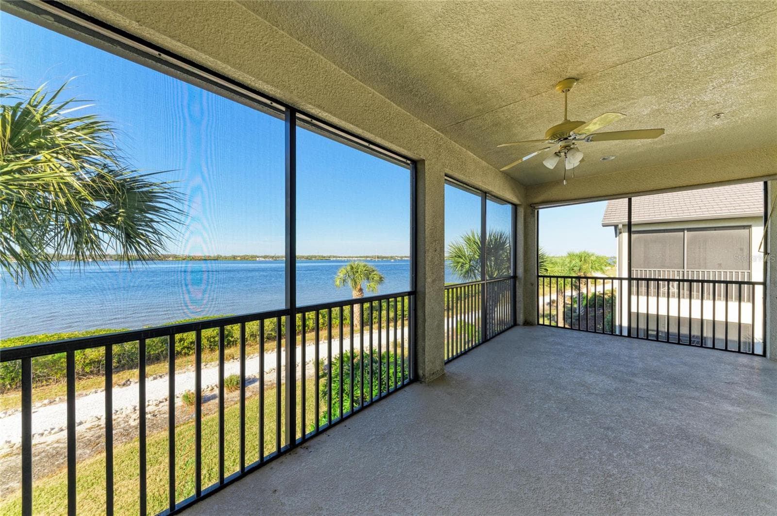 Condominium at 1246 RIVERSCAPE ST, BRADENTON, photo 52 of 77