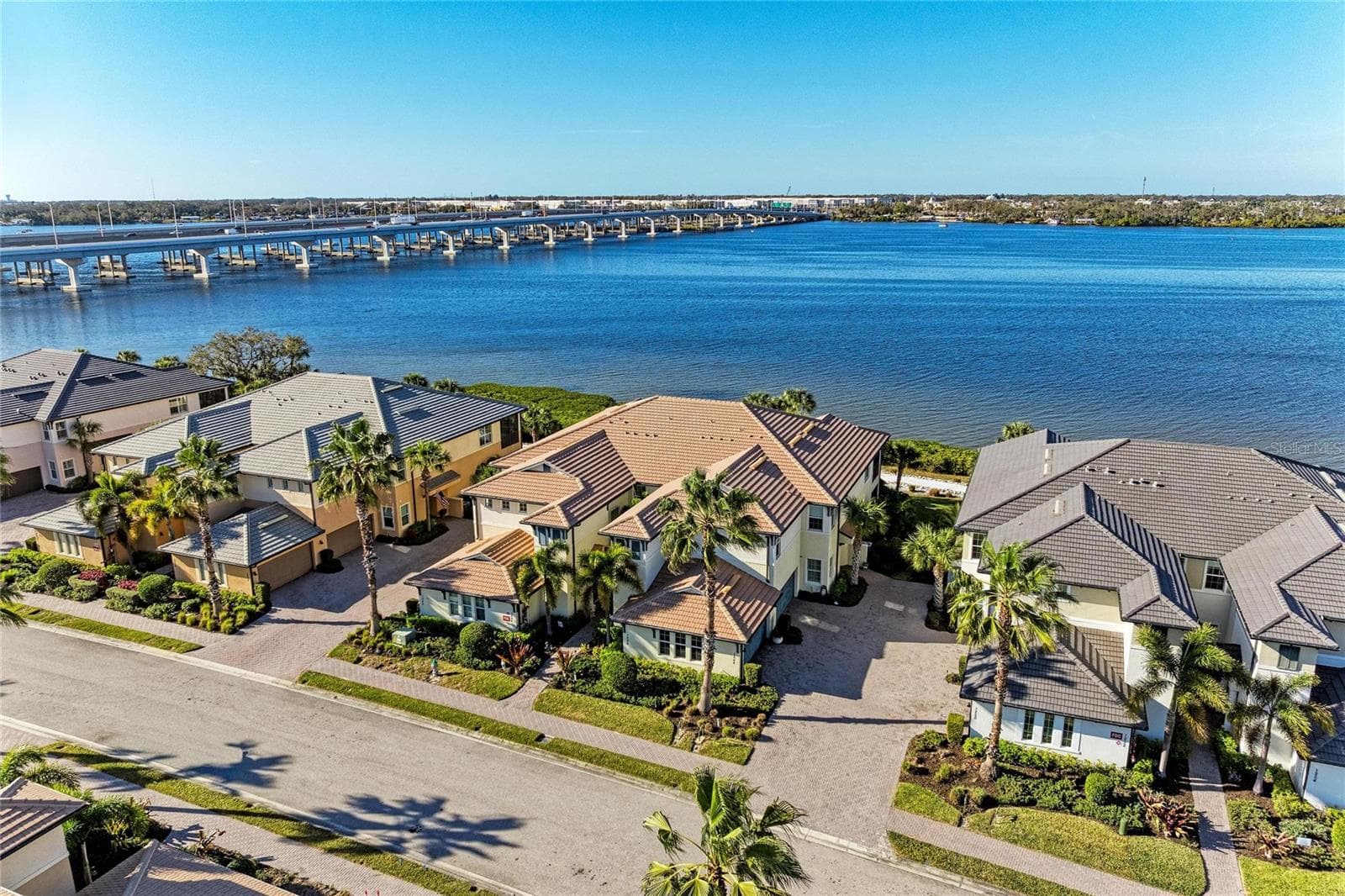 Condominium at 1246 RIVERSCAPE ST, BRADENTON, photo 61 of 77