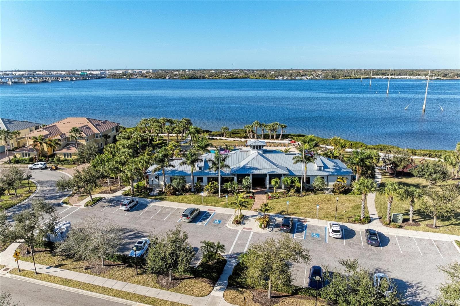 Condominium at 1246 RIVERSCAPE ST, BRADENTON, photo 68 of 77