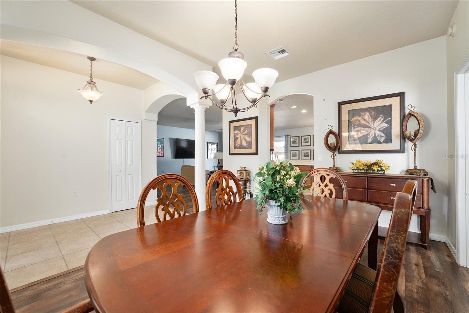 Single Family Residence at 3101 NE 24 PL, OCALA, photo 10 of 47