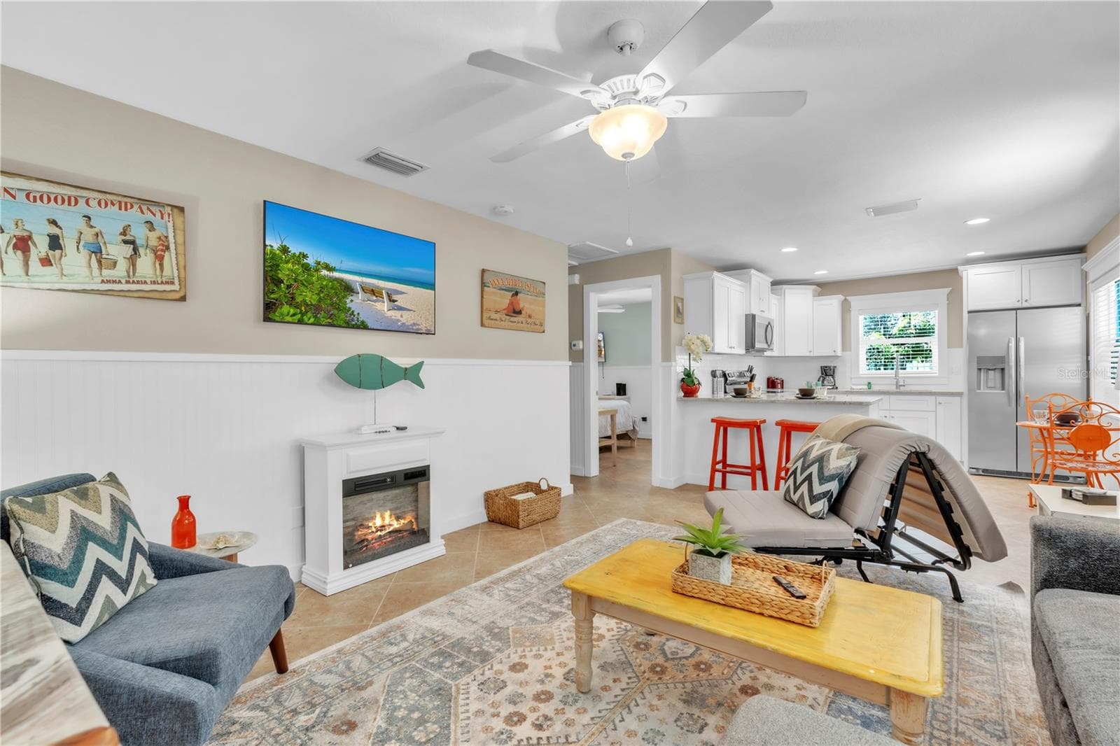Single Family Residence at 205 PEACOCK LN #A, HOLMES BEACH, photo 7 of 34