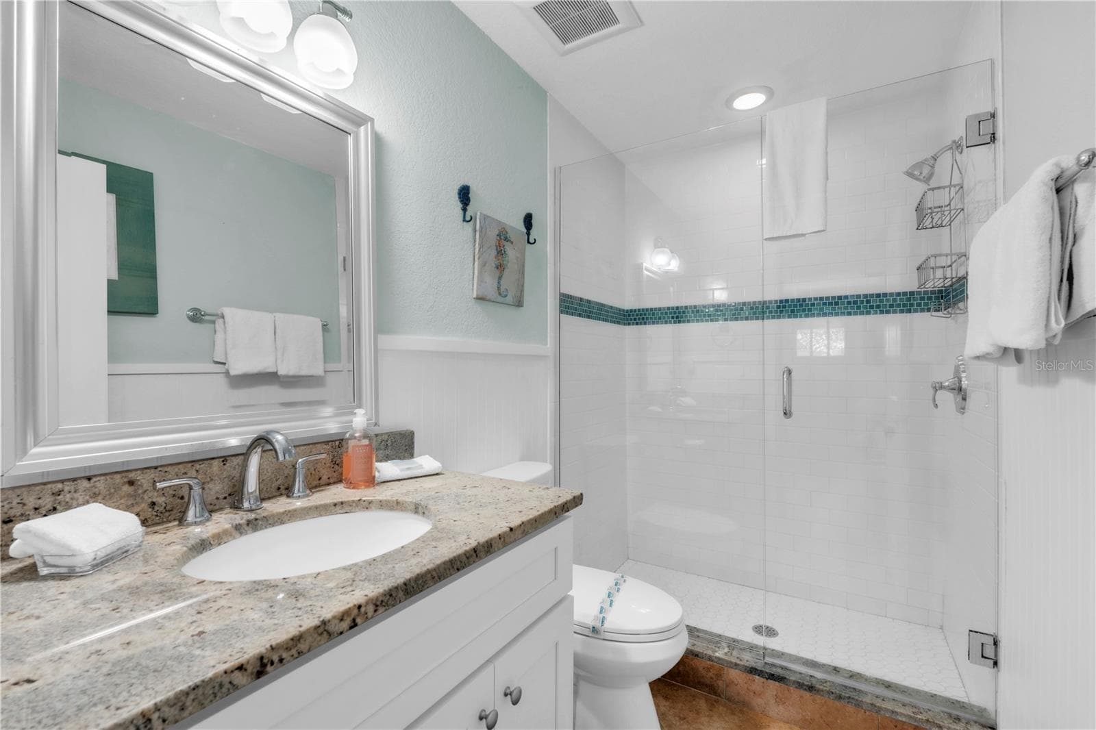 Single Family Residence at 205 PEACOCK LN #A, HOLMES BEACH, photo 15 of 34