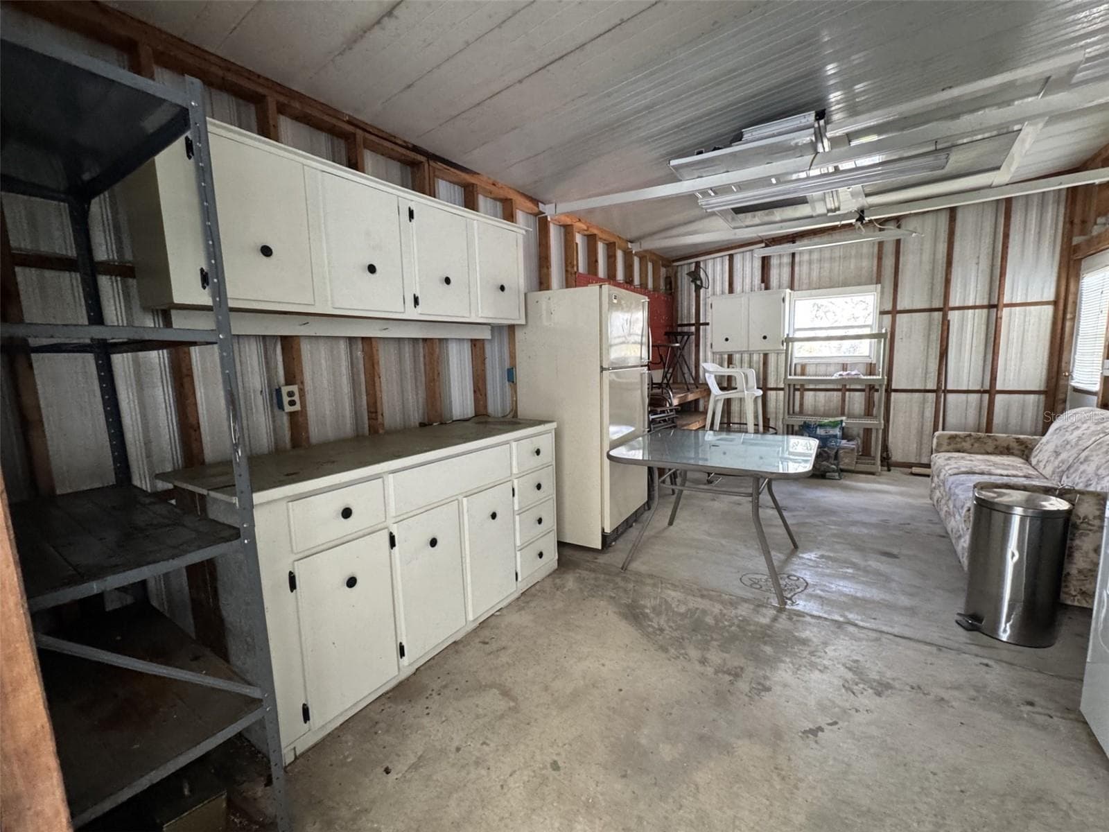 Manufactured Home at 8508 BREEZE HILL DR, LAKE WALES, photo 7 of 47