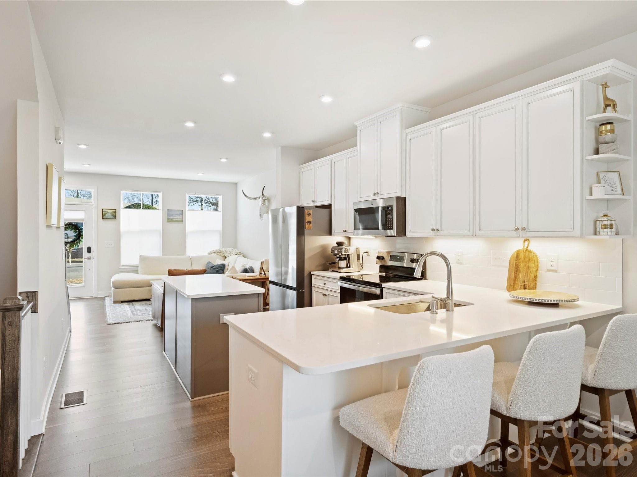 Townhouse at Charlotte, photo 6 of 24