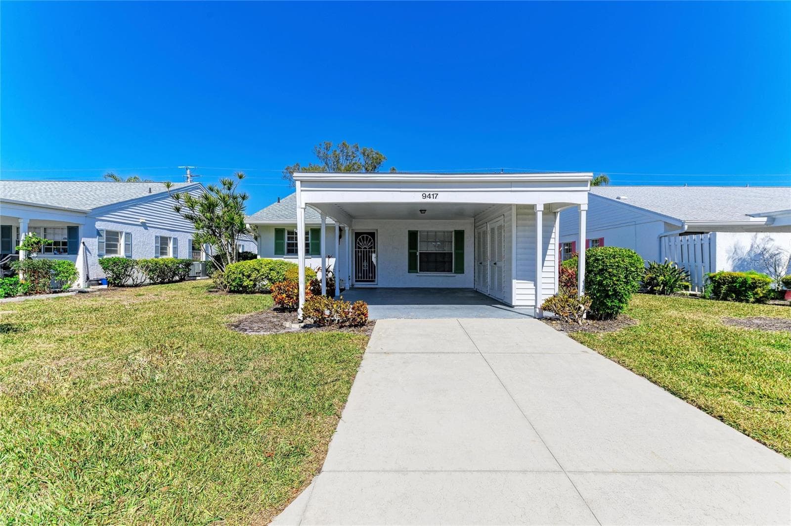 Villa at 9417 KINGSTON DR #9417, BRADENTON, photo 3 of 61