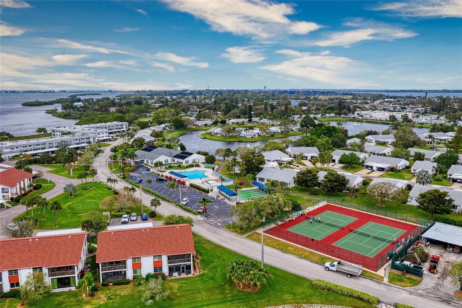 Community Clubhouse, Pool, Tennis Courts etc. - 9417 KINGSTON DR #9417, BRADENTON