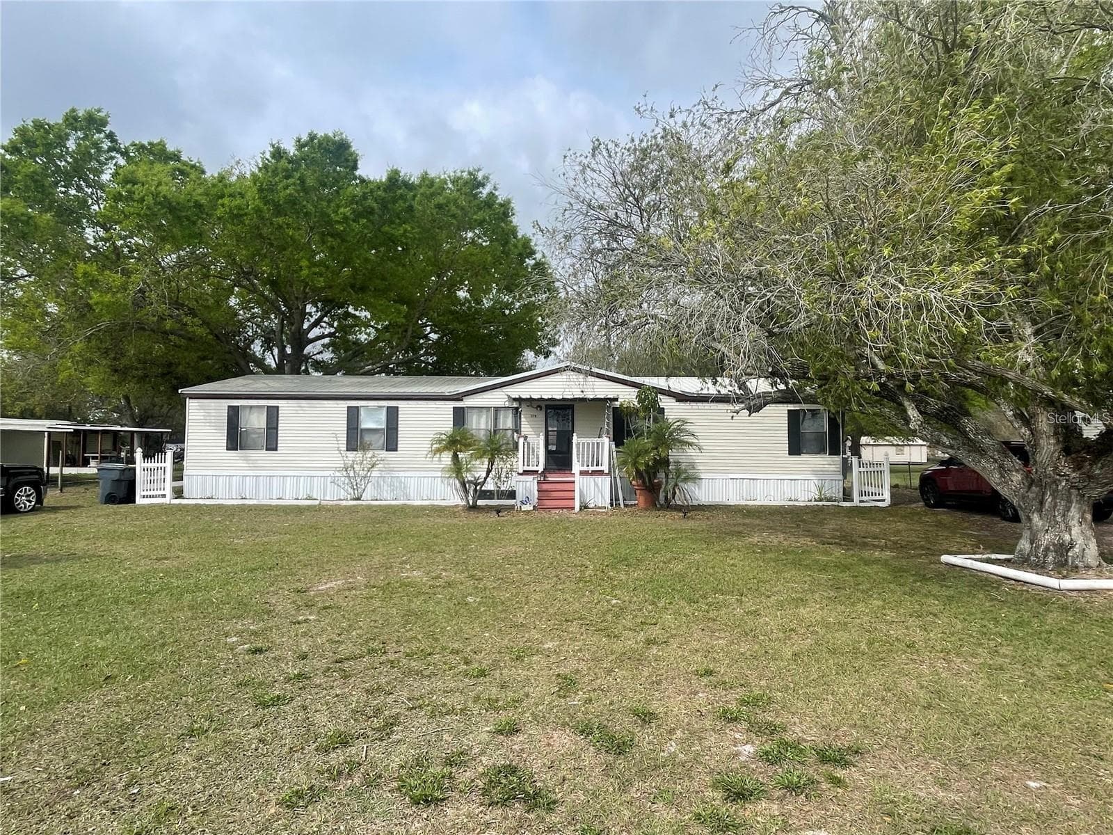 Multi-Family 5+ at 4385 DIETZ RD, BARTOW, photo 8 of 14