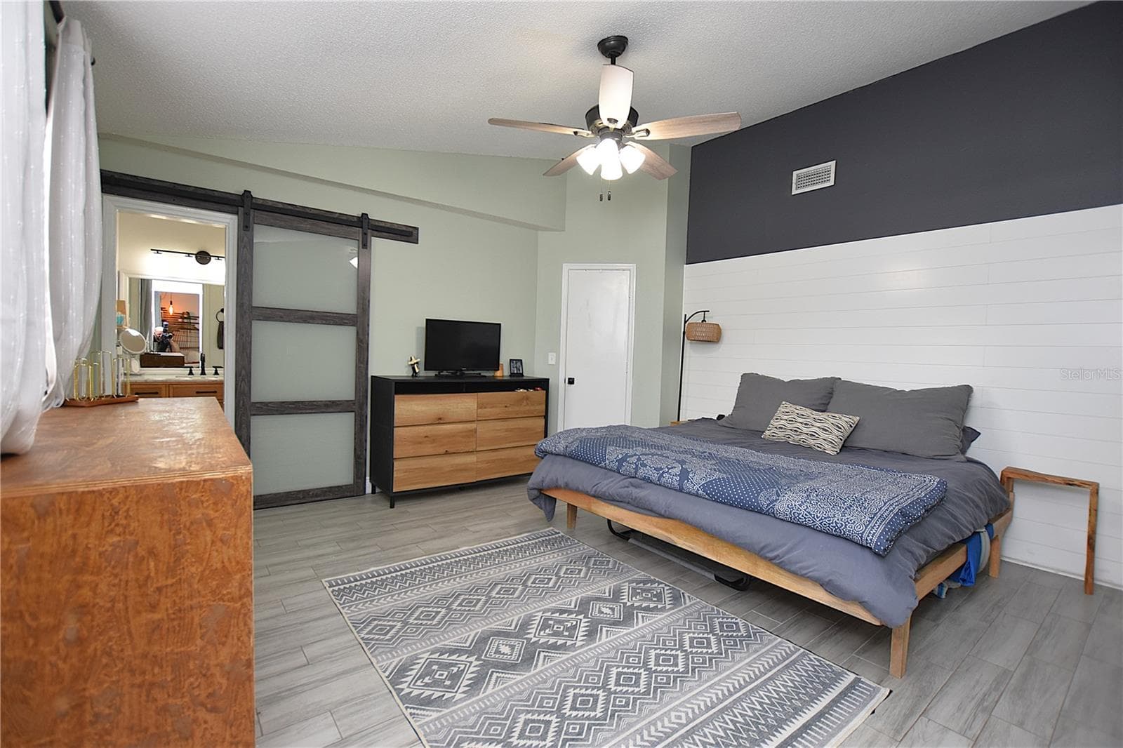 Primary Bedroom - 2022 HATTERAS PT, LAKELAND