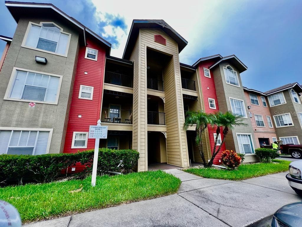 2210 GRAND CAYMAN CT #1722