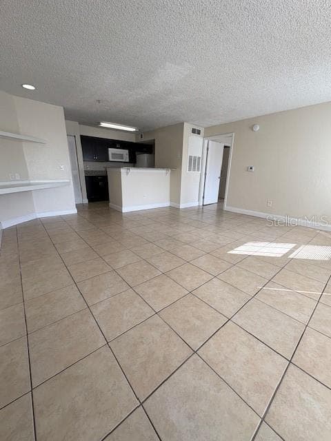Condominium at 2210 GRAND CAYMAN CT #1722, KISSIMMEE, photo 2 of 42