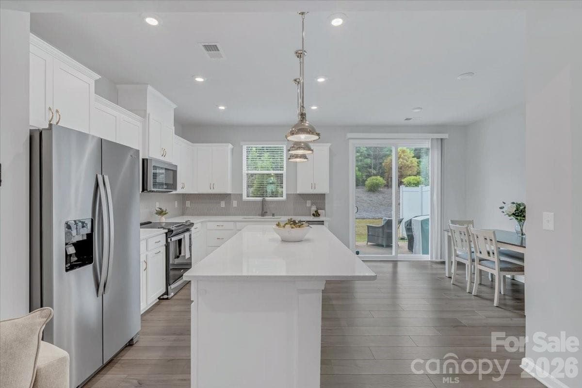 Kitchen - 11310 Bartrams Way, Charlotte