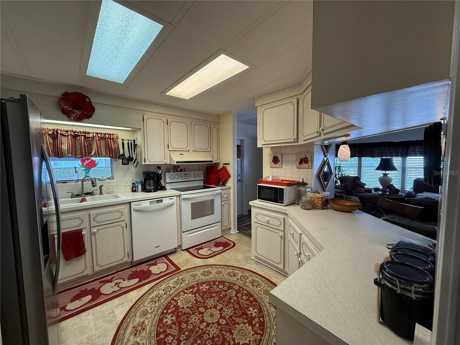Manufactured Home at 50 N BOBWHITE RD, WILDWOOD, photo 5 of 25