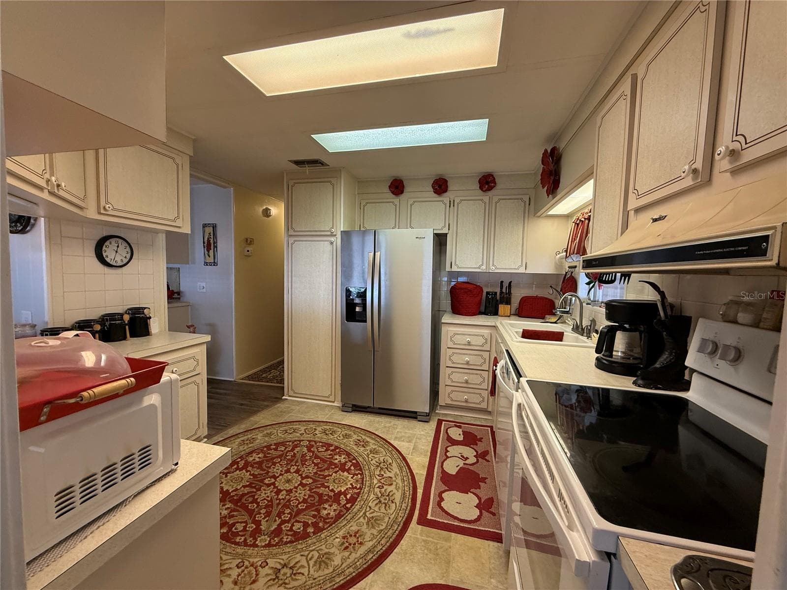 Manufactured Home at 50 N BOBWHITE RD, WILDWOOD, photo 6 of 25